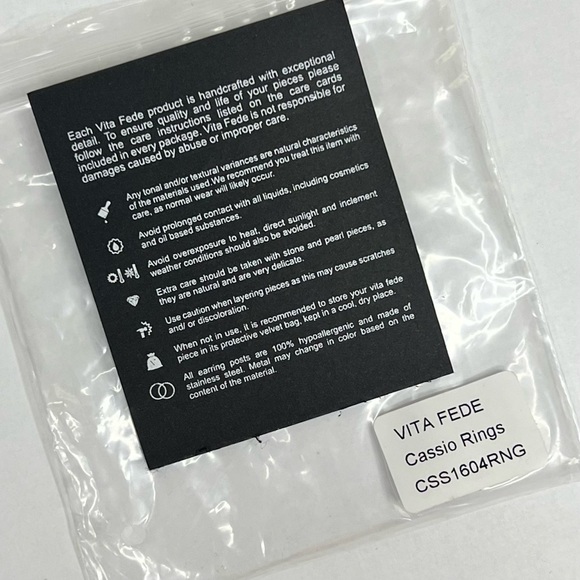 Vita Fede Interlocking Bands Rings 24k Gold Plated Brass Pave Swarovski Crystals - Picture 7 of 7